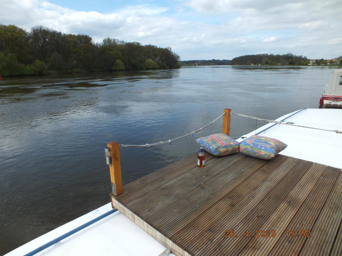 Zouw Hausboat Zakotven -Pouze Ubytovani Roudnice nad Labem Eksteriør billede
