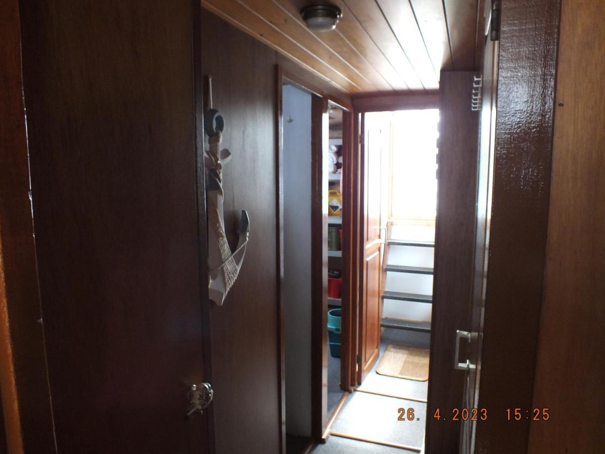 Zouw Hausboat Zakotven -Pouze Ubytovani Roudnice nad Labem Eksteriør billede