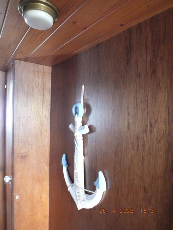 Zouw Hausboat Zakotven -Pouze Ubytovani Roudnice nad Labem Eksteriør billede
