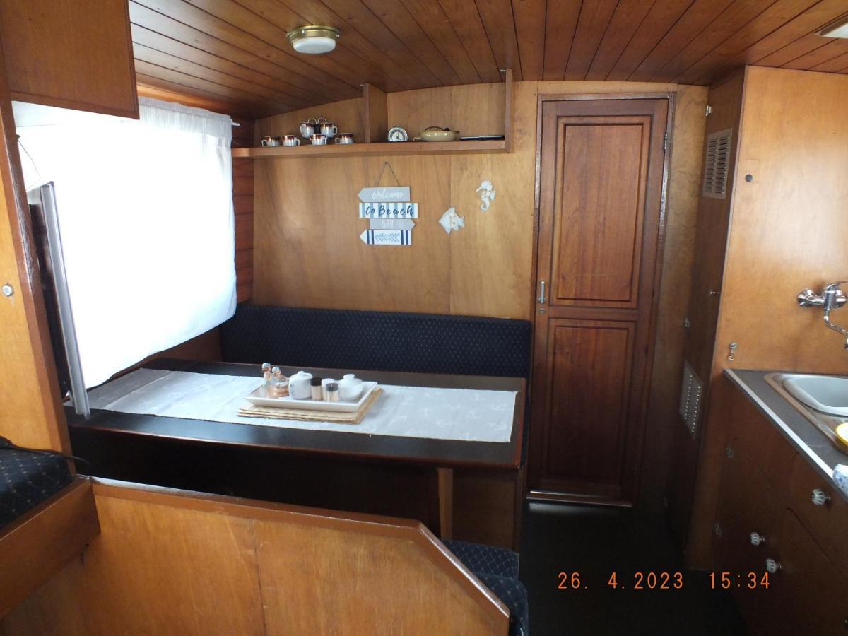 Zouw Hausboat Zakotven -Pouze Ubytovani Roudnice nad Labem Eksteriør billede