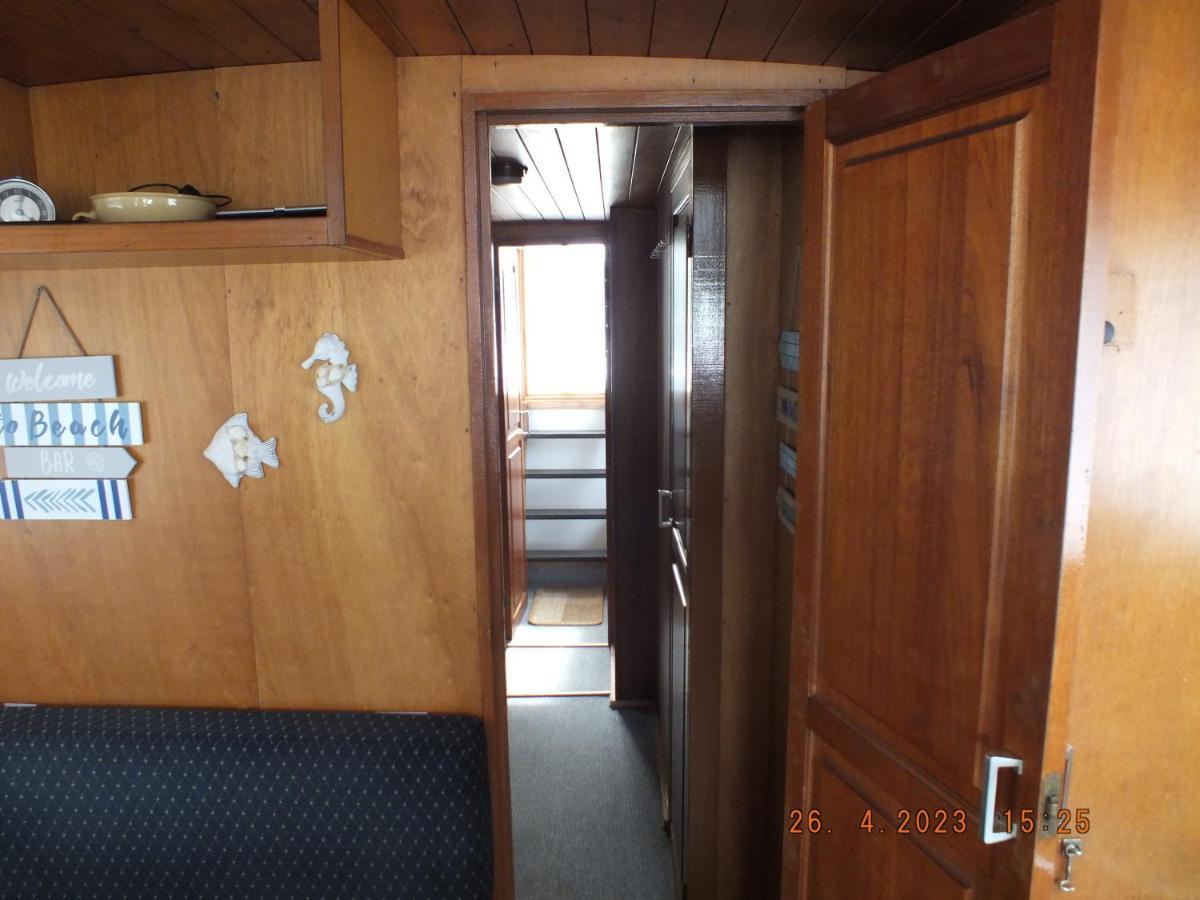 Zouw Hausboat Zakotven -Pouze Ubytovani Roudnice nad Labem Eksteriør billede