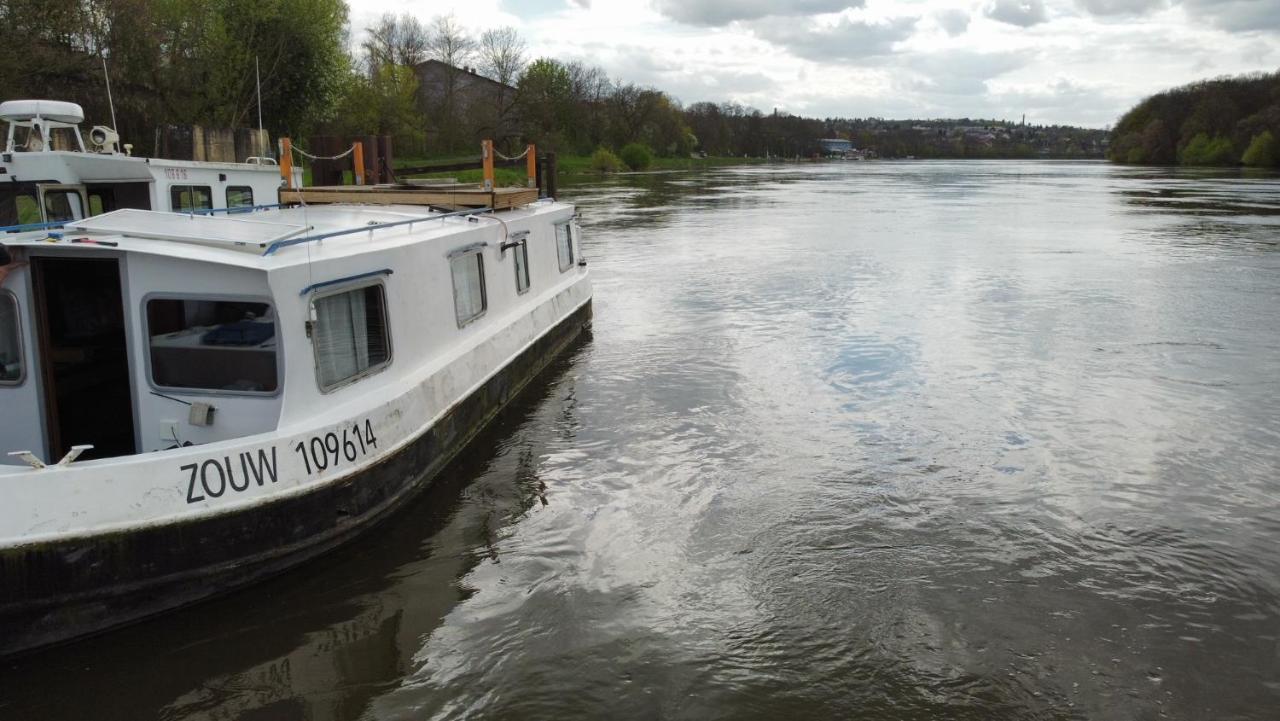 Zouw Hausboat Zakotven -Pouze Ubytovani Roudnice nad Labem Eksteriør billede